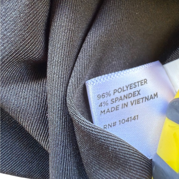 Lady Hagen Women’s Black Golf Bermuda Shorts Size 2 Sporty Classic - Picture 4 of 7